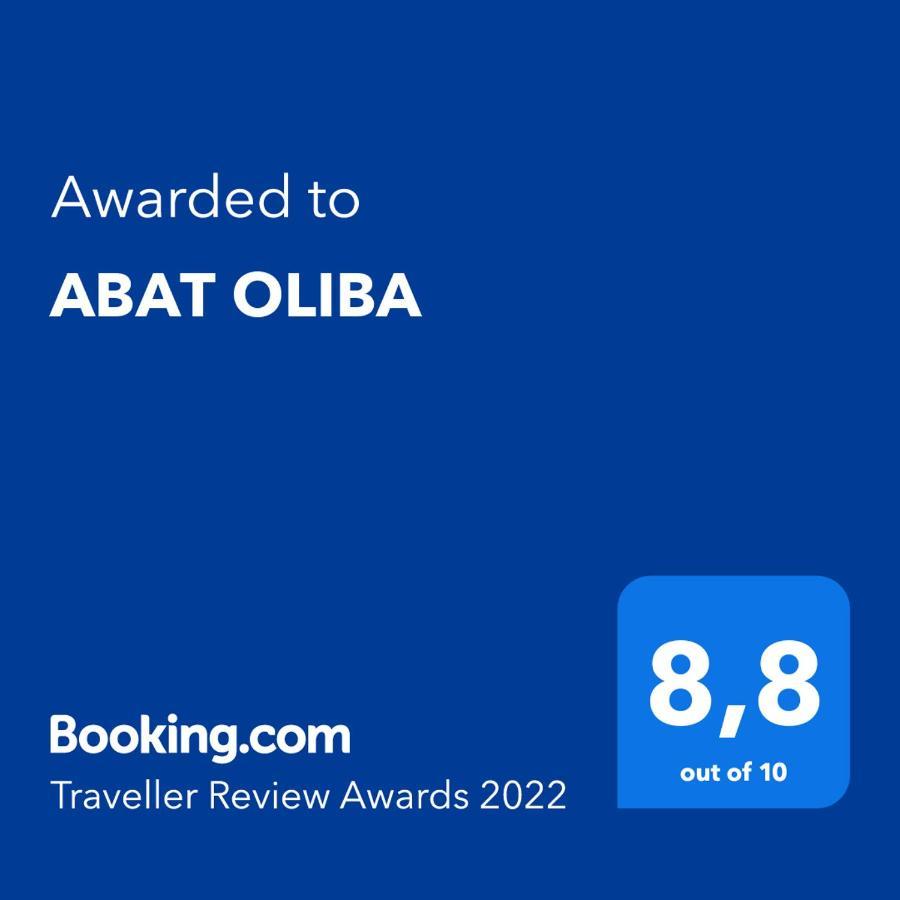 プッチェルダーAbat Olibaアパートメント エクステリア 写真